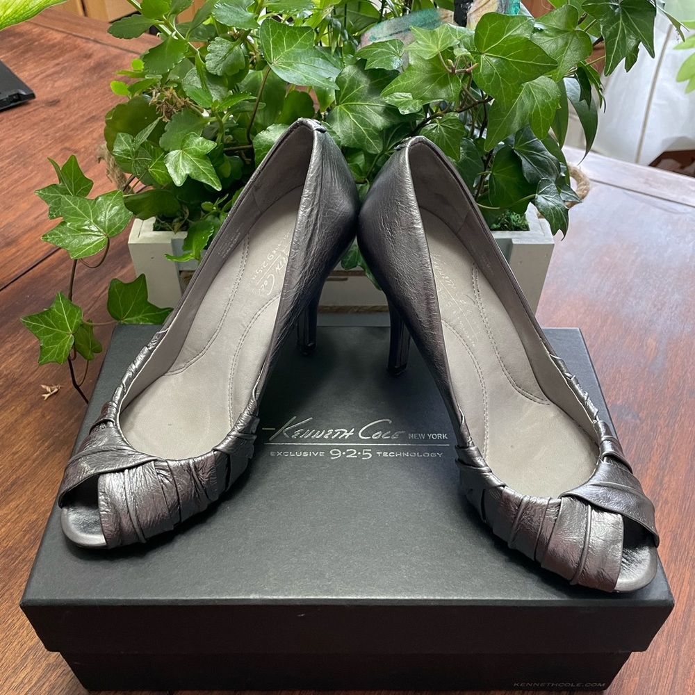 Kenneth Cole Shoes